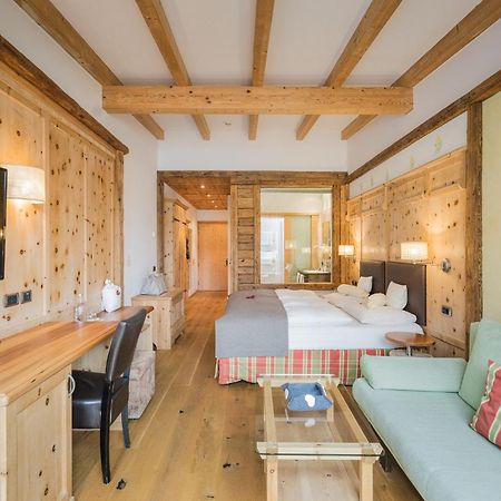 Alpenwellnesshotel St. Veit Sexten Exterior foto