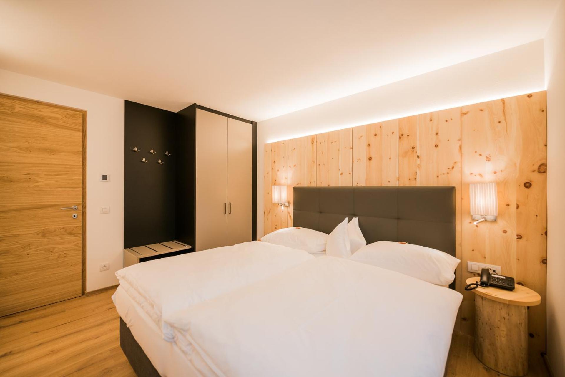 Alpenwellnesshotel St. Veit Sexten Quarto foto