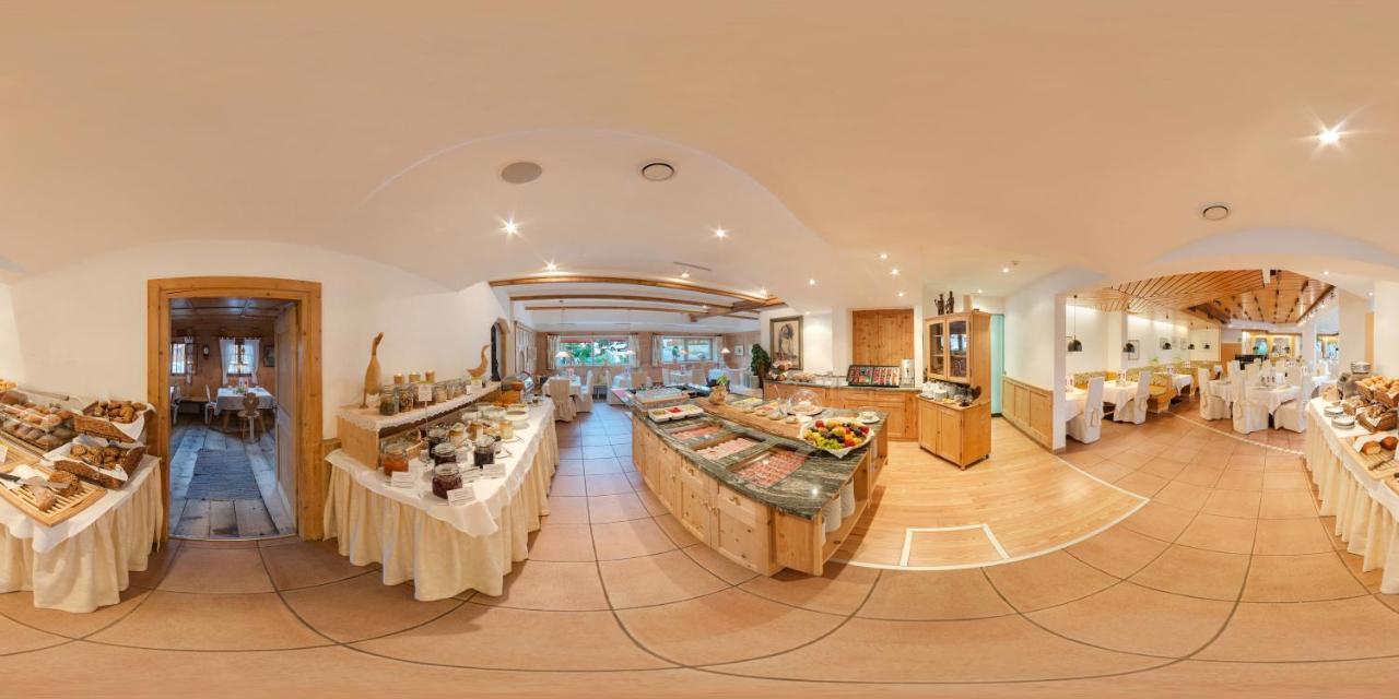 Alpenwellnesshotel St. Veit Sexten Exterior foto